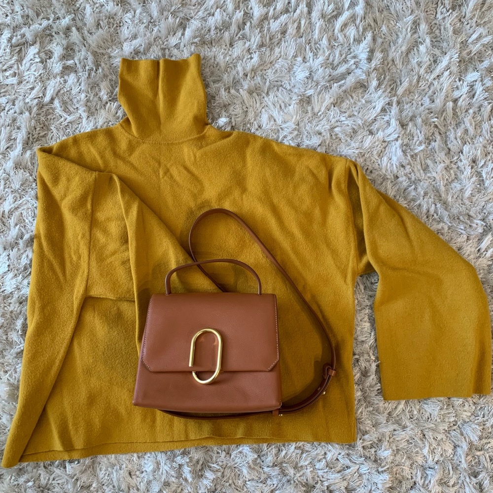 Mustard oversized turtleneck
